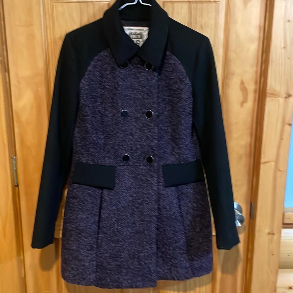 Women’s tweed pea coat, size small, color is black and purple.